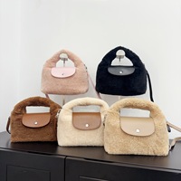 Sac à main pour femme en fausse fourrure, sac bandoulière décontracté et moelleux, sac à bandoulière doux et mignon, pochette en PU doux avec empiècements, sac à main en fourrure, sacoche moelleuse