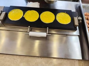 Máquina Automática <span class=keywords><strong>para</strong></span> <span class=keywords><strong>Hacer</strong></span> <span class=keywords><strong>Empanadillas</strong></span> de Huevo Verdes, Máquina <span class=keywords><strong>para</strong></span> <span class=keywords><strong>Hacer</strong></span> Empanadas, Máquina <span class=keywords><strong>para</strong></span> <span class=keywords><strong>Hacer</strong></span> Samosas Indias - Product Image 6