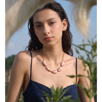 Collier pendentif vintage en résine JINYOU 8401, élégant, en acier inoxydable plaqué or PVD, chaîne de collier, collier ras du cou