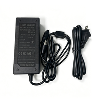 Chargeur de batterie au lithium 29,4 V 2 A, design fin à montage mural, économie d'énergie pour les petites batteries d'outils électriques Li-ion 24 V