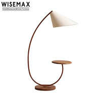WISEMAX Lampe de sol en bois de style Wabisabi avec revêtement en tissu et lumière LED pour décoration intérieure de canapés d'hôtel et de cafés Lampadaire d'angle
