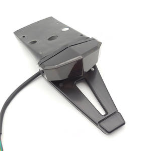 Luz Trasera para Motocicleta, Luz LED Intermitente, Luz de Freno, Luz de Posición, Luz de Matrícula y Luz Direccional Integrada - Product Image 5