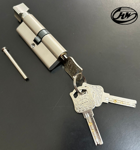 Interior Bedroom <strong>Door</strong> <strong>Lock</strong> Core <strong>Small</strong> 70mm Single Open Zinc Shell Copper Core 3 Keys Cylindrical <strong>Lock</strong> - Product Image 2