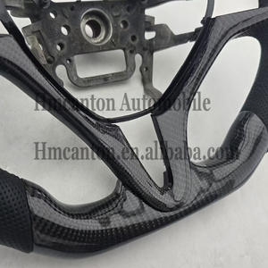 Volante Deportivo de Fibra de Carbono con Cuero Perforado y Franja Azul Superior para Honda Civic de 8ª Generación - Product Image 3