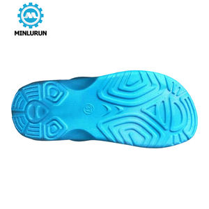 Venta Directa de Fábrica en Fujian, Sandalias de PVC de Última Moda, Moldeado por Soplado de Aire, para Hombre y Mujer, Cómodas y Bonitas - Product Image 6
