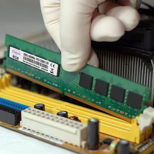 Mémoire RAM DDR4 <span class=keywords><strong>DDR3</strong></span> 4 Go 8 Go 16 Go pour ordinateur de bureau <span class=keywords><strong>PC3</strong></span> <span class=keywords><strong>8500</strong></span> 10600 12800 1,5 V PC4 2133 2400 2666 3200 MHz 1,2 V Non-ECC DIMM Memoria RAM - Product Image 5