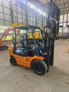 Venta directa para Toyota Carretilla elevadora diésel de 3 toneladas Carretilla elevadora de contenedores para combustión interna de comercio exterior - Product Image 3