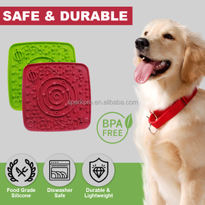 2024 nouvelle planète chat et chien tapis de léchage Silicone nourriture lente ventouses pour animaux de compagnie plaque de léchage couverts chat et chien ventouses - Product Image 3