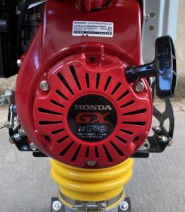 Máy đầm có động cơ xăng cầm tay, rung động mạnh mẽ, hiệu suất cao, sử dụng động cơ Honda GX120 - Product Image 6