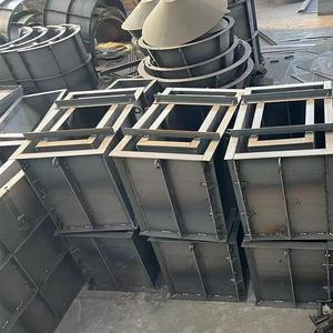 Moules en acier sur mesure pour la production de blocs de béton pour puits d'inspection - Product Image 3