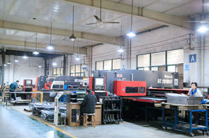 Rack de Enfriamiento 4Fans 1U para Servidor de Red, Personalizable OEM, Fuente de Alimentación Eléctrica de CC 220V 110V - Product Image 5