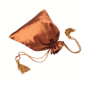 Sacs en satin pour cadeaux de mariage, vente directe du fabricant chinois, sacs en satin champagne, pochettes en satin avec dentelle - Product Image 3