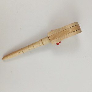 Castañuelas de madera con mango largo, instrumento de percusión para niños, ayuda para la educación temprana, color madera natural, de 2 a 4 años, unisex - Product Image 2