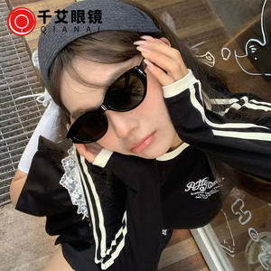 แว่นกันแดดทรงแคทอายย้อนยุคสำหรับผู้หญิง Qianai กรอบเล็ก ป้องกันรังสียูวี 400 กรอบสีเทา PC เลนส์ AC แบบที่ 3 - Product Image 4