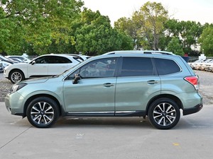 Subaru <span class=keywords><strong>Forester</strong></span> <span class=keywords><strong>2018</strong></span> <span class=keywords><strong>Usado</strong></span>, SUV, 2.5L, 171hp, H4, Gasolina, Tracción en las Cuatro Ruedas, 5 Plazas, SUV Compacto, Volante a la Izquierda, en Stock - Product Image 4