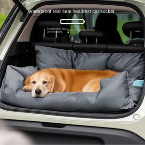 Housse de siège auto pour animaux de compagnie toute l'année, pour siège arrière, avec design en polyester imperméable et respirant, triple protection de sécurité - Product Image 1