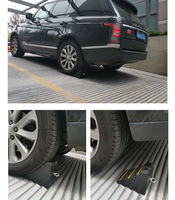 Cales de roue en caoutchouc EPDM personnalisées avec logo pour équipement de soutien au sol des aéroports et des pistes, pour avions