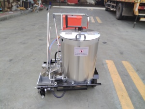 Machine de marquage durable pour routes et terrains, à largeur de traçage auto-ajustable - Product Image 4
