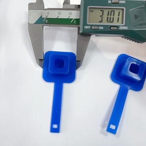 قطع مطاطية مصبوبة مخصصة متقدمة غير قياسية، ممتصات صدمات مصممة حسب الطلب - Product Image 1