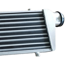 Refroidisseur intermédiaire universel à montage frontal 510x180x65 Core, entrée/sortie <span class=keywords><strong>63mm</strong></span> - Product Image 1