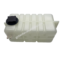 Pièces de machines de construction de haute qualité 4700392313 Réservoir d'eau pour radiateur CA250