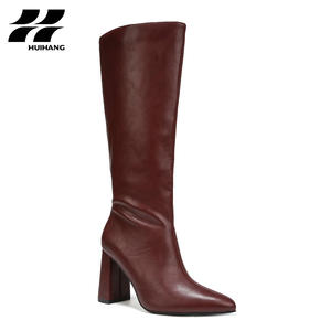 Stivali da <span class=keywords><strong>Donna</strong></span> al Ginocchio in PU Marrone Scuro con Tacco Largo e Punta Sfilata, Chiusura a Zip, Comodi ed Essenziali per la Moda Autunno/Inverno - Product Image 2