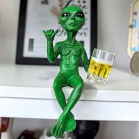 Figurine en résine verte Alien Sci-Fi pour décoration de bar, modèle artistique thermoformé, tasse à bière – Ornement de bureau unique pour cadeau ou décoration de fête