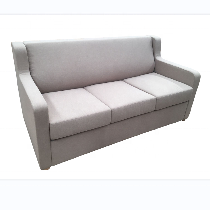 Качественная мебель для спальни в отеле Inn & Suites