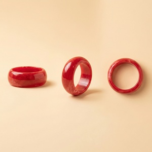 Bracelet rond en résine écologique, motif marbré unique, forme irrégulière artistique, bijoux artisanaux, cadeaux d'anniversaire et de fêtes - Product Image 2