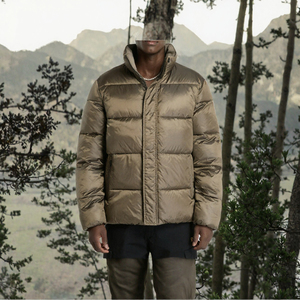Chaqueta Híbrida de Invierno para Hombre, Diseño Premium, Reciclada, con Forro Cálido de PU, Relleno de Algodón, Cierre de Cremallera Bordado en la Parte Delantera - Product Image 3