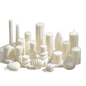 Vela Aromática Geométrica Branca Estilo Nórdico Feita à Mão Atacado Decoração Artística para Casa Estilo Instagram - Product Image 5