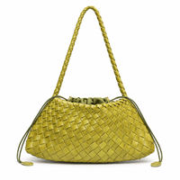 Sac à bandoulière en tricot tendance et chic pour femme, avec fermeture éclair et fermoir, doublure en polyester, élégant sac à main pour le shopping, les trajets quotidiens et les soirées
