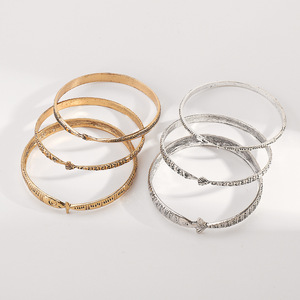 Phụ Nữ Của Retro Động Vật Cá Hợp Kim Vòng Đeo Tay Thiết Lập Nhiều Lớp Xếp Chồng Cá Nhân Thiết Kế Thời Trang Bán Buôn Bangles - Product Image 6