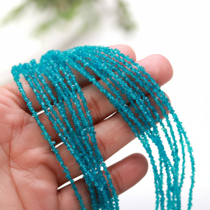 Cuentas de diamante Herkimer azul claro AAA + 2-3mm cuentas de pepitas de cuarzo de diamante Herkimer en bruto Natural para la fabricación de joyas 16" - Product Image 1