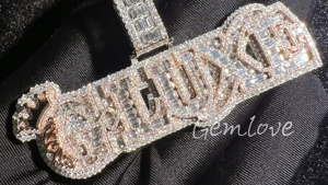Pendentif Hip Hop Glacé Personnalisé pour Hommes en Or Jaune 18K Diamants de Laboratoire 2025 Bijoux de Rappeur Cadeau Parfait Collier Lettre de Diamant - Product Image 3