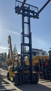 Montacargas Diésel Komatsu FD7T 4WD Usado de Segunda Mano de Alta Calidad y Bajo Precio / Hecho en Japón, Shanghái - Product Image 5