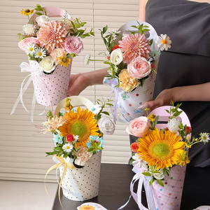 Polka Dot <strong>Flower</strong> Carry <strong>Box</strong> <strong>Round</strong> Bottom Handle Gift <strong>Box</strong> Bouquet Container Florist Wholesale - Product Image 1