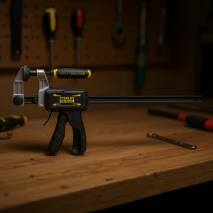 Abrazadera híbrida Stanley Patmax de 12 pulgadas con mandíbula ajustable para un agarre seguro - Product Image 3