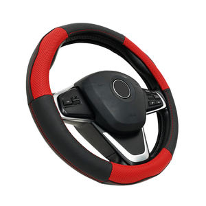 Accessoires intérieurs de voiture en <span class=keywords><strong>cuir</strong></span> véritable rouge et noir de style sportif, housse de <span class=keywords><strong>volant</strong></span> avec prix de gros - Product Image 2