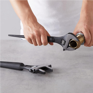 2Pcs <span class=keywords><strong>Clé</strong></span> <span class=keywords><strong>à</strong></span> <span class=keywords><strong>molette</strong></span> noire avec échelle en pouces/métrique Jeu de clés <span class=keywords><strong>à</strong></span> <span class=keywords><strong>molette</strong></span> Outils Robuste Jeu de clés <span class=keywords><strong>à</strong></span> <span class=keywords><strong>molette</strong></span> <span class=keywords><strong>à</strong></span> ouverture large - Product Image 5