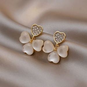 Pendientes de Joyería de Moda con Diseño Japonés y Coreano, Exquisitos y Sencillos, con Ópalo, Diamantes de Imitación, Geometría y Flores - Product Image 4