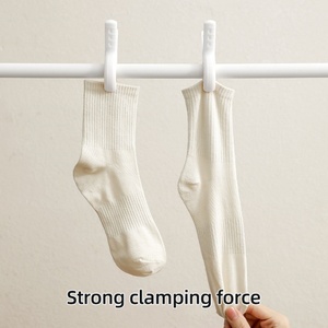 Pinces à linge en plastique robustes pour serviettes de plage et couettes, avec support de séchage suspendu - Product Image 6