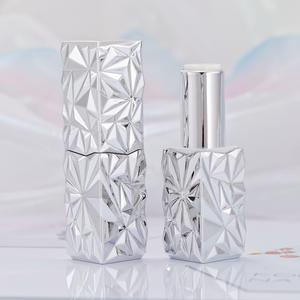 Tubo de lápiz labial de forma Irregular de nuevo diseño de lujo, contenedor de bálsamo labial, logotipo imprimible, tubo de lápiz labial vacío 2024 - Product Image 4