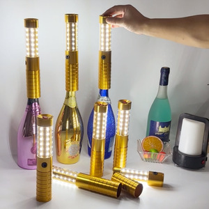 Bastone Luminoso a LED Portatile a Forma di <span class=keywords><strong>Bottiglia</strong></span> di Champagne, Luci Stroboscopiche per Bottiglie, Decorazioni per Club, Bar, Matrimoni, KTV e Feste - Product Image 2