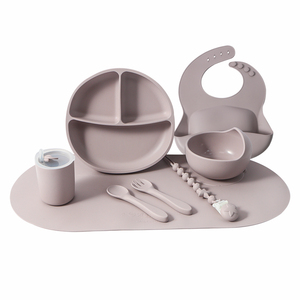 Juego de Regalo de Productos de Silicona para Bebés, 8 Piezas, Platos, Vajilla, Babero de Silicona, Juego de Alimentación para Bebés, Sin BPA, No Tóxico, de Primera Calidad - Product Image 3