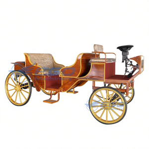 Calèche Électrique en Bois Confortable et Élégante pour 6 à 10 Personnes, Vitesse de 30 km/h, Expérience Touristique Inoubliable - Product Image 2