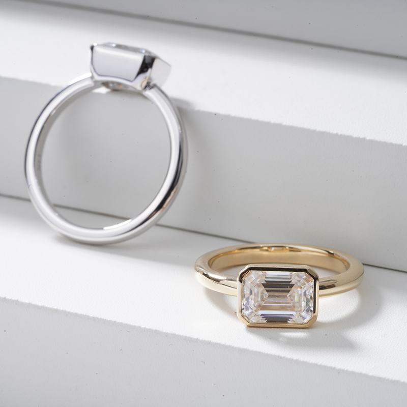 DEF moissanite
