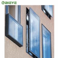 Grandes ventanas insonorizadas para balcones con ventanas correderas en la sala de estar
