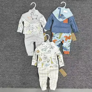 Ensemble de vêtements cadeau pour bébé en coton biologique personnalisé Ensemble cadeau pour nouveau-né Ensemble de vêtements pour nouveau-né Body pour bébé Combinaison pour nouveau-né