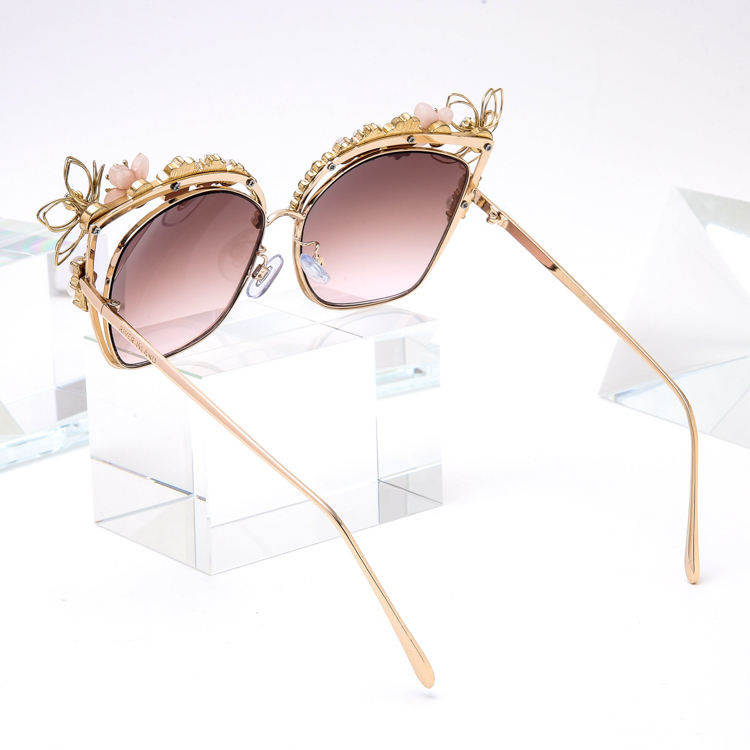 Shop Our Hot Selling Crystal Sunglasses Fashion Quality